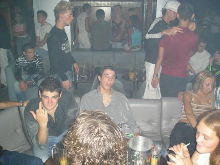 Calim&eacute;ro & Figure